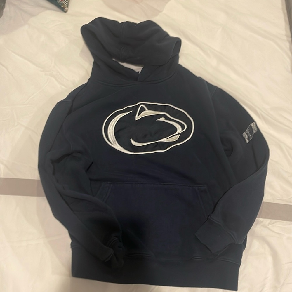 Kids Penn state hoodie size xs - size 6-7.